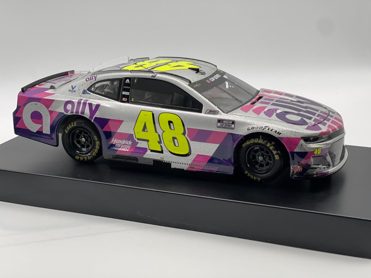 Jimmie Johnson #48 Ally Finale Race Version 2020 Camaro ELITE 1:24 1/590 - original photograph 6