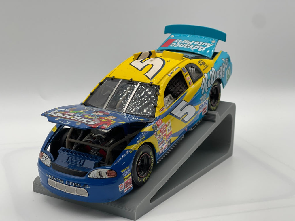 Terry Labonte #5 Kellogg’s NASCAR Racers 1999 Monte Carlo ELITE 1:24 1/2500