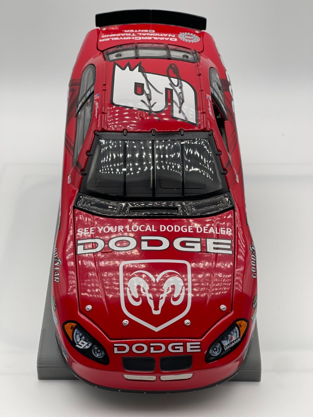 Kasey Kahne #9 Dodge Dealers Refresh 2004 Intrepid Autographed 1:24 Rookie Year