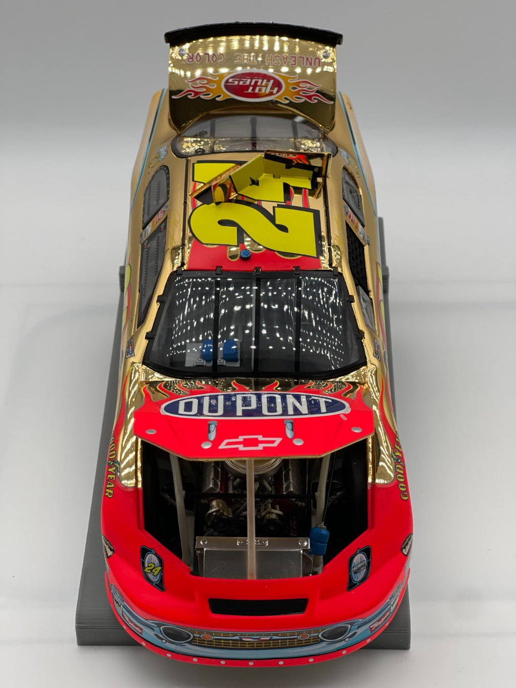Jeff Gordon #24 DuPont '57 Chevy 2007 Monte Carlo SS Gold 1:24 1/108 DIN 53