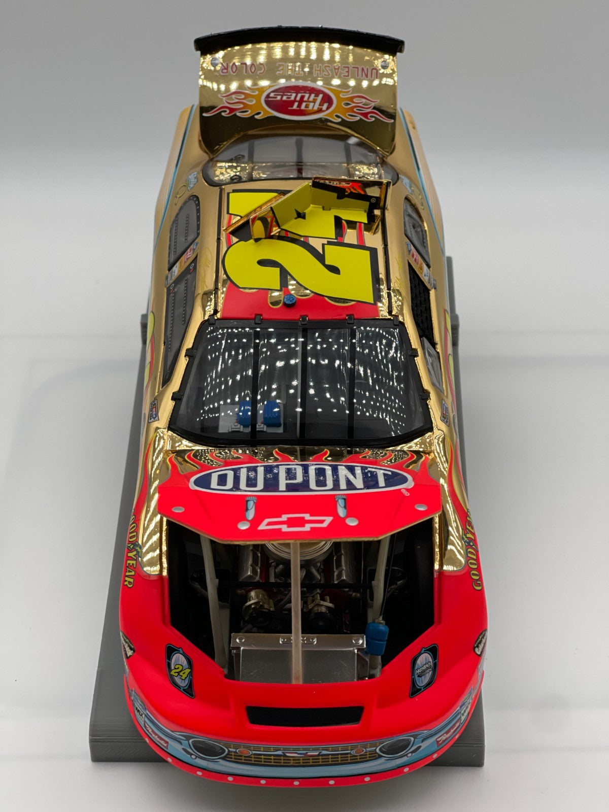 Jeff Gordon #24 DuPont '57 Chevy 2007 Monte Carlo SS Gold 1:24 1/108 DIN 53