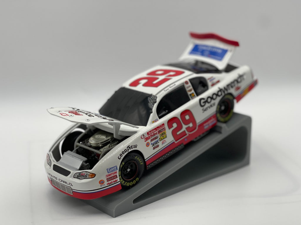 Kevin Harvick #29 GM Goodwrench Make A Wish 2001 Black Window Car 1:24