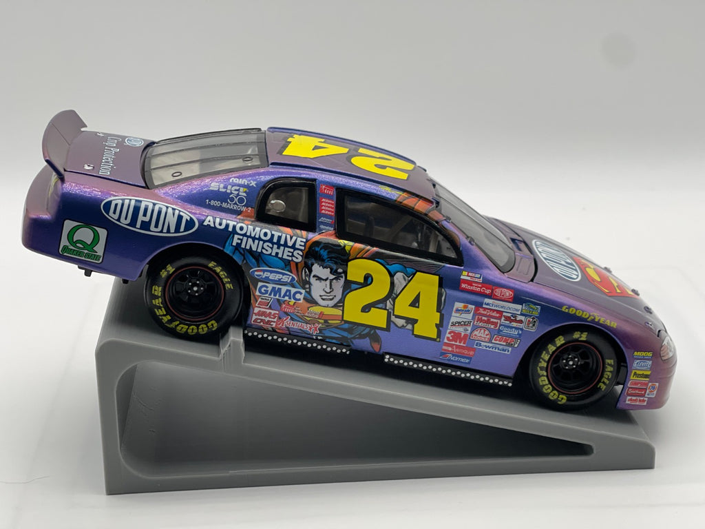 Jeff Gordon #24 DuPont Superman 1999 Monte Carlo Limited Edition 1:24 NASCAR