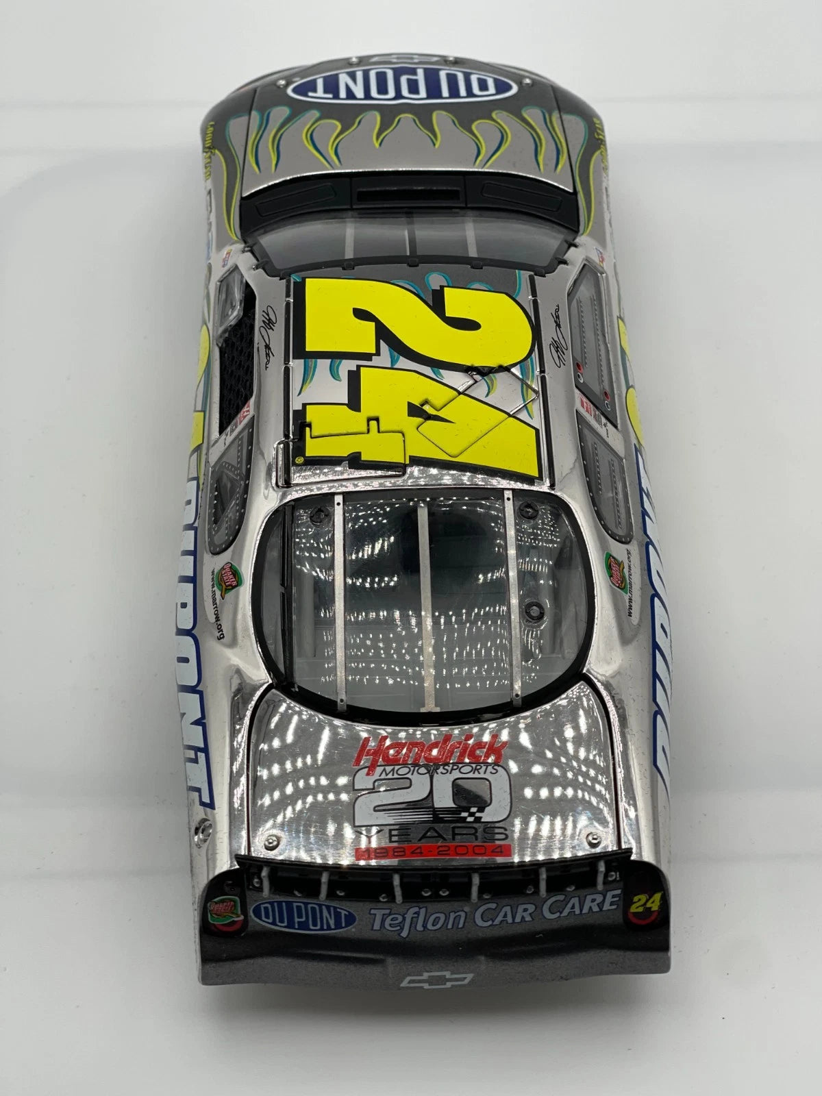 Jeff Gordon #24 DuPont HMS 20th Anniversary 2004 ELITE Platinum 1/300 DIN 230 - original photograph 8
