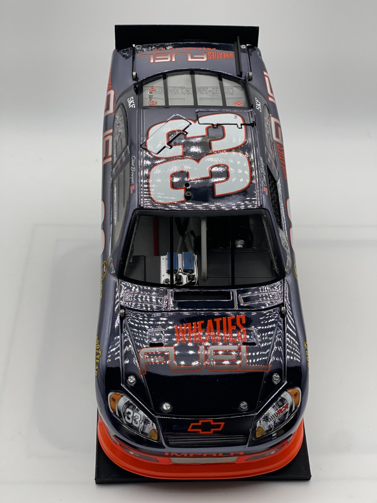 Clint Bowyer #33 Wheaties Fuel 2011 Impala ELITE Color Chrome 1:24 1/36