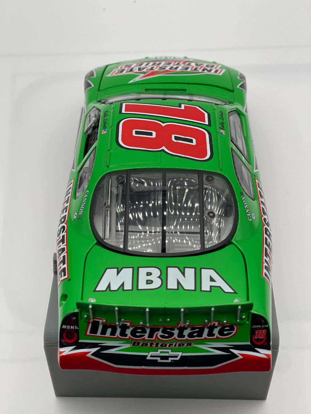 Bobby Labonte #18 Interstate Batteries 2003 Monte Carlo 1:24 NASCAR Diecast - original photograph 7
