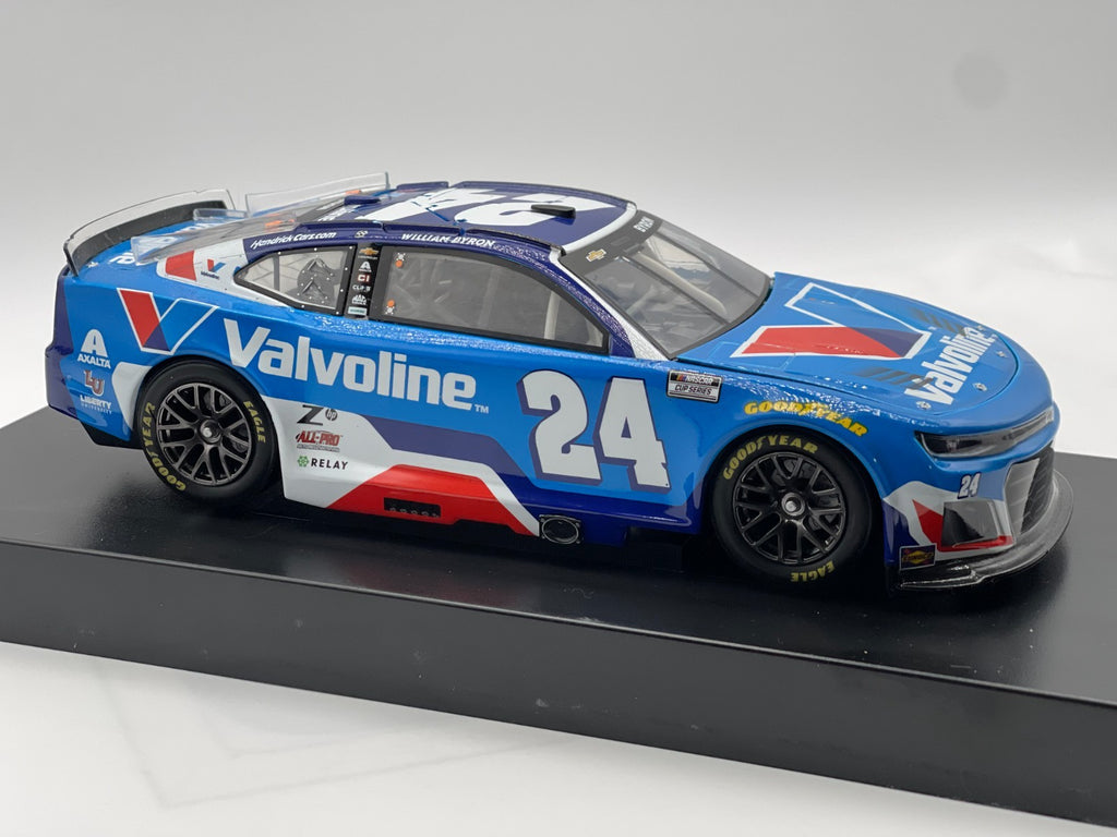 William Byron #24 Valvoline 2025 Chevrolet 1:24 NASCAR 1/504 DIN 366 - original photograph 5
