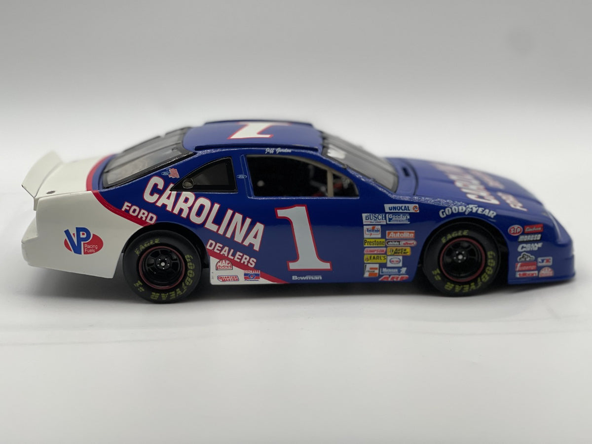 Jeff Gordon #1 Carolina Ford 1991 Ford ELITE 1:24 1/1500 DIN 243 NASCAR