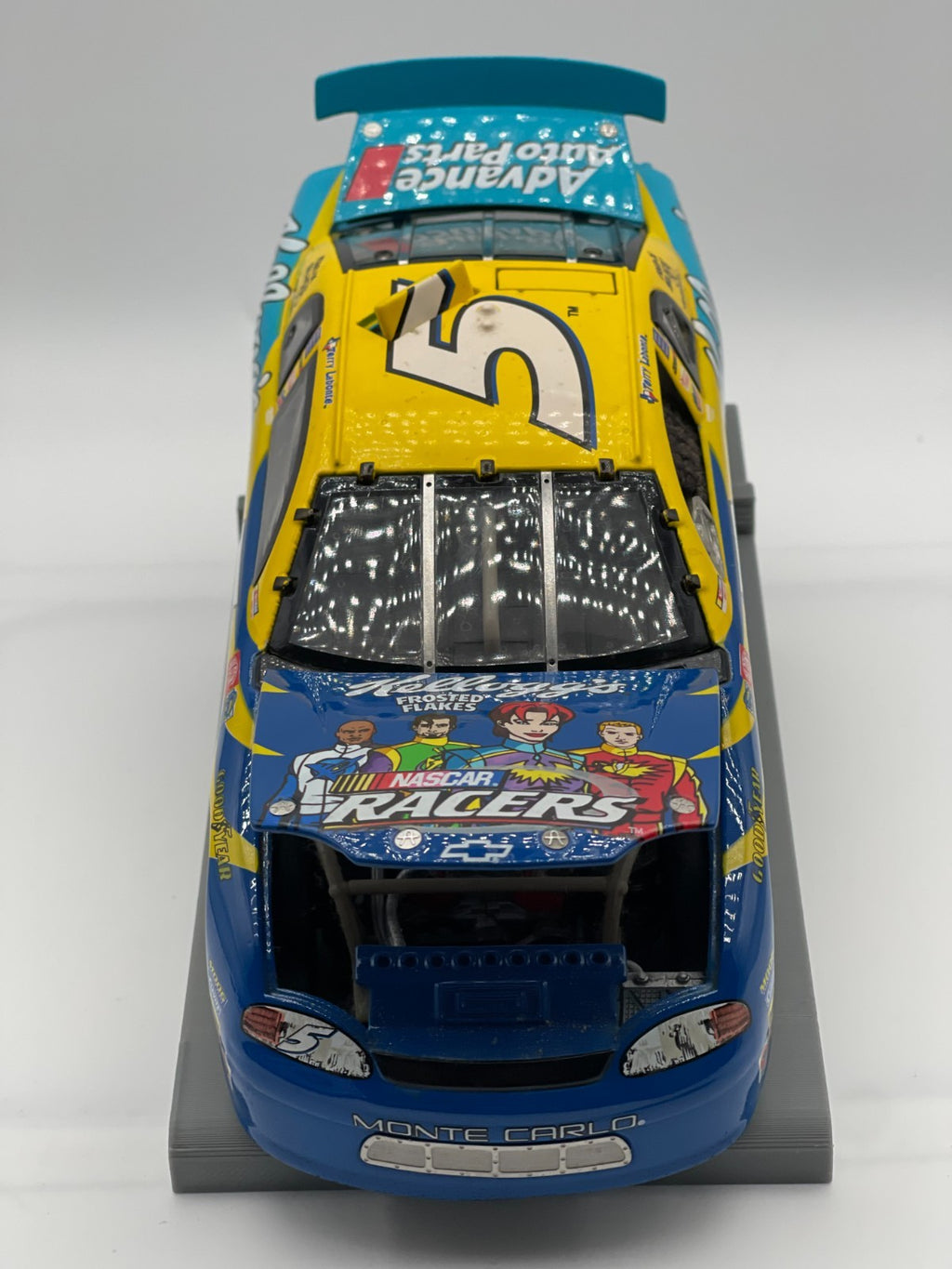 Terry Labonte #5 Kellogg’s NASCAR Racers 1999 Monte Carlo ELITE 1:24 1/2500
