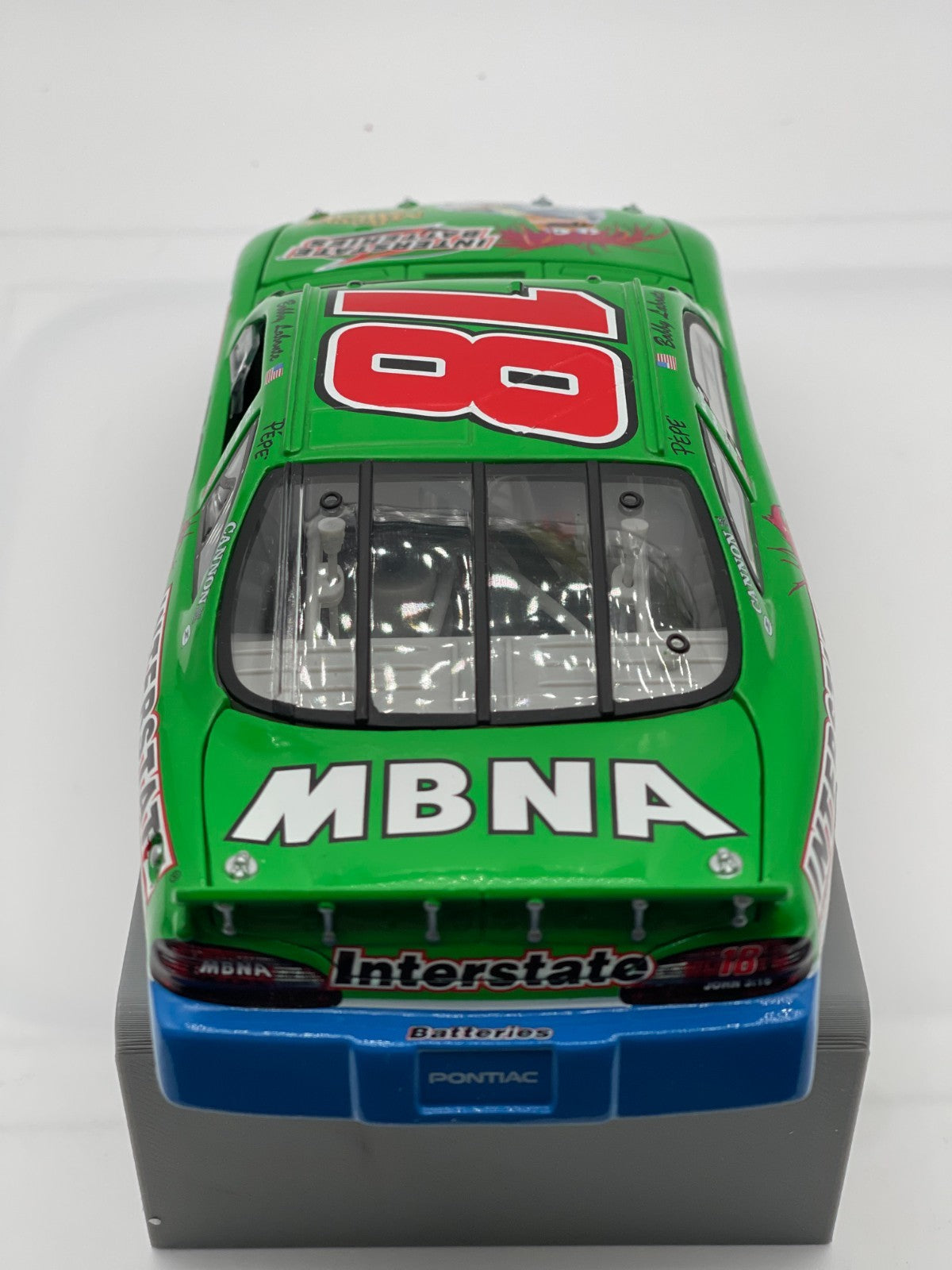 Bobby Labonte #18 Interstate Batteries Muppets 25th Anniversary 2002 1:24