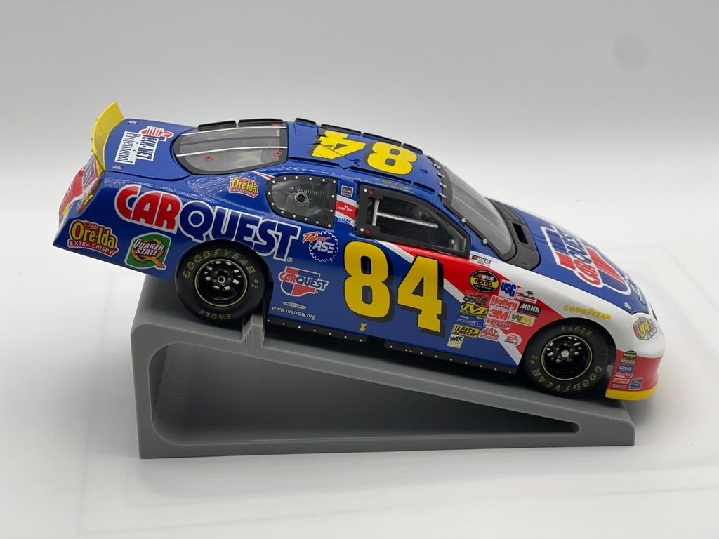 Kyle Busch #84 Carquest 2004 Monte Carlo Team Caliber Rookie 1:24 NASCAR 1/2400