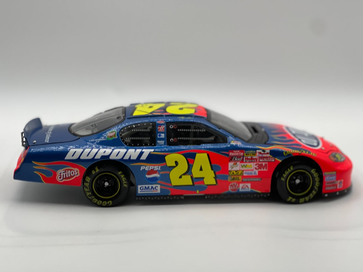 Jeff Gordon #24 DuPont 2003 Monte Carlo ELITE 1 of 3624 DIN 3103