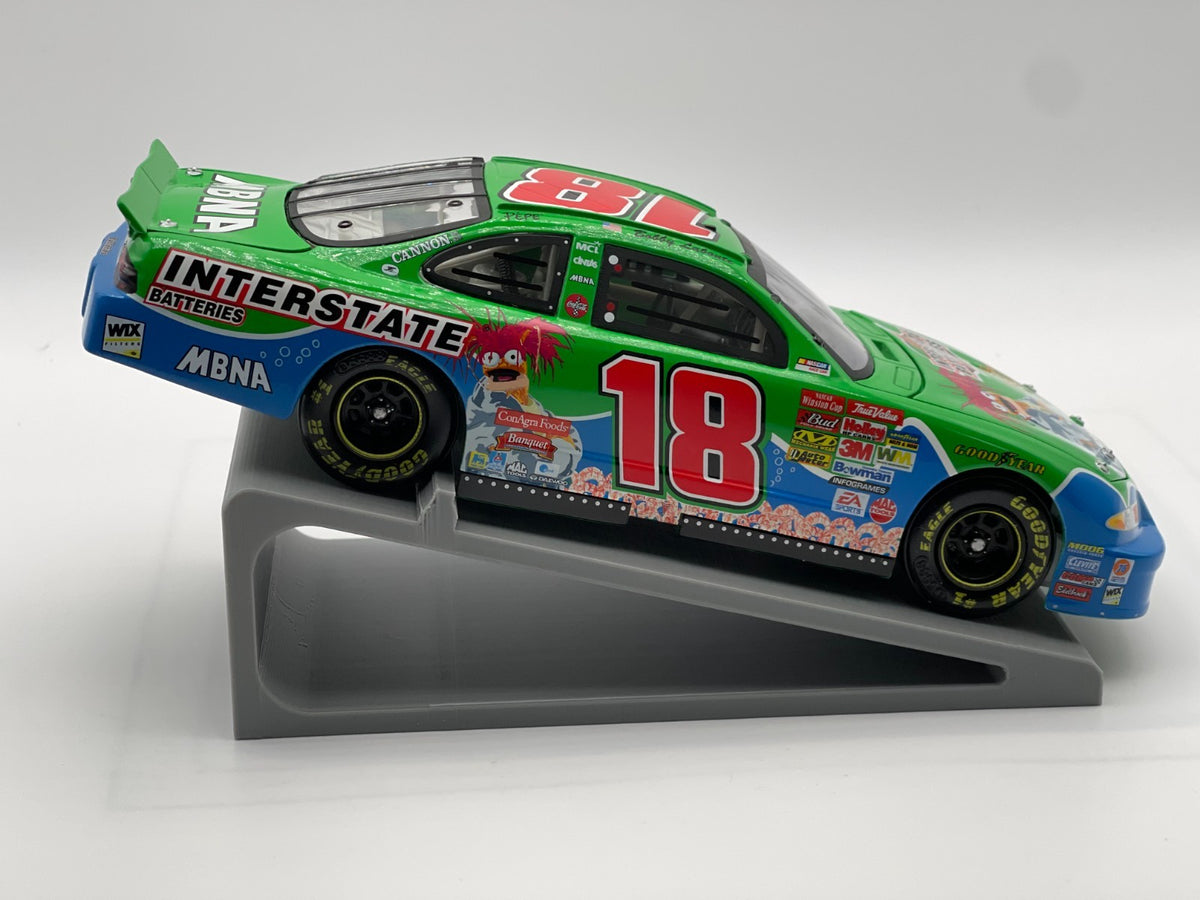 Bobby Labonte #18 Interstate Batteries Muppets 25th Anniversary 2002 1:24