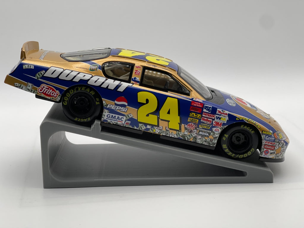Jeff Gordon #24 DuPont Pepsi Billion Dollar 2003 Monte Carlo 1:24 NASCAR
