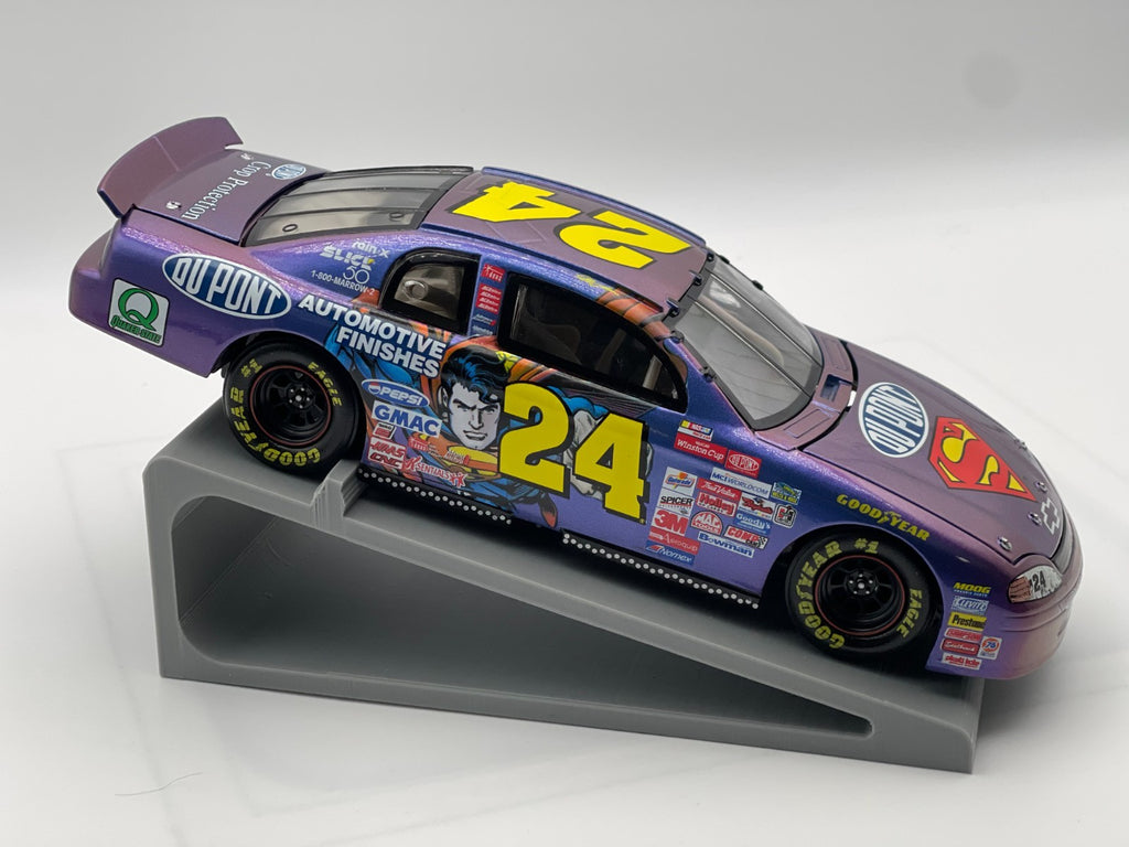 Jeff Gordon #24 DuPont Superman 1999 Monte Carlo Limited Edition 1:24 NASCAR