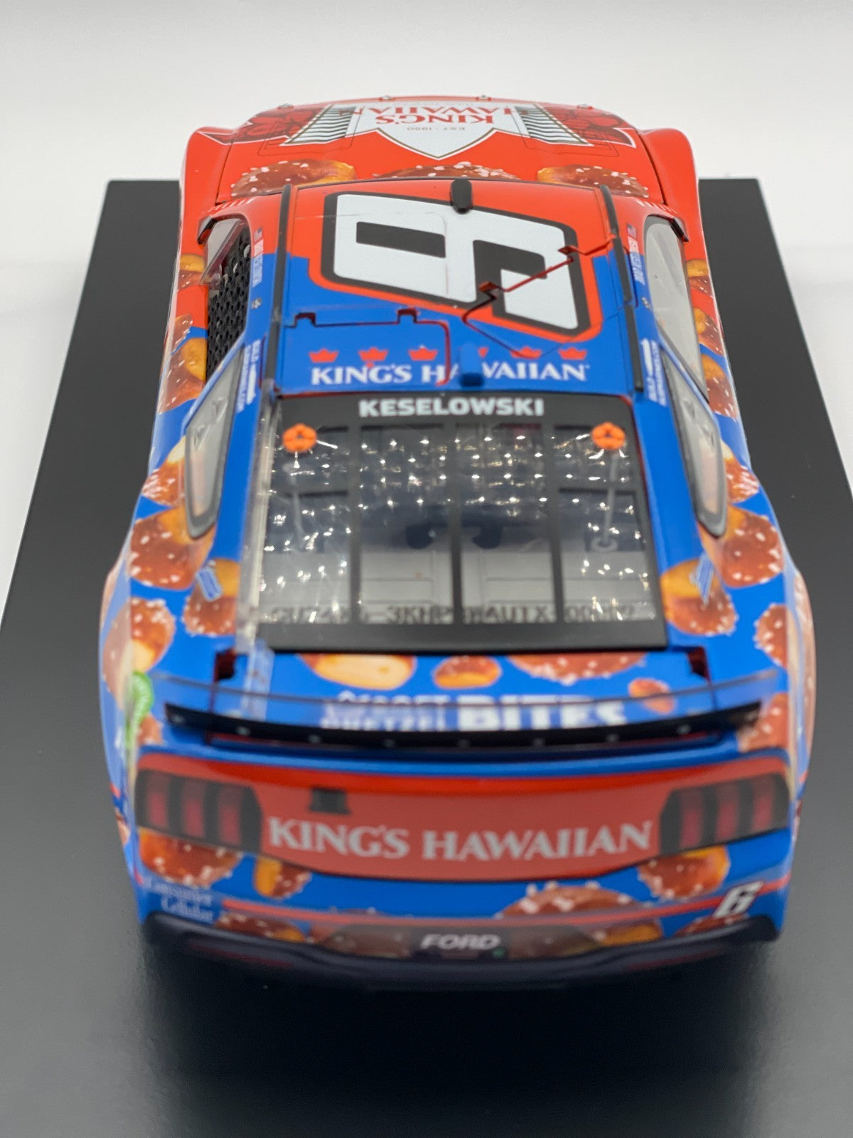 Brad Keselowski #6 King's Hawaiian Soft Pretzel Bites 2024 Mustang Auto 1/72