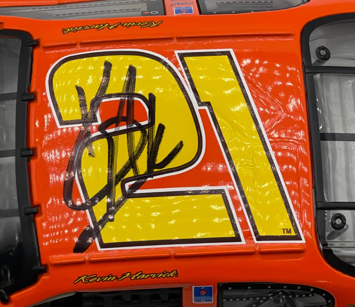 Kevin Harvick #21 Honey Roasted Reese's 2003 Monte Carlo Autographed 1:24