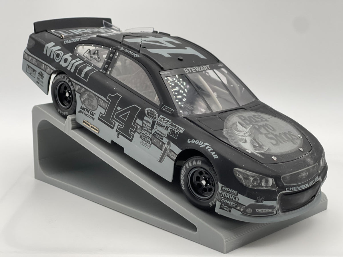 Tony Stewart #14 Bass Pro Shops 2013 SS ARC Stealth 1 of 314 DIN 158 - original photograph 5