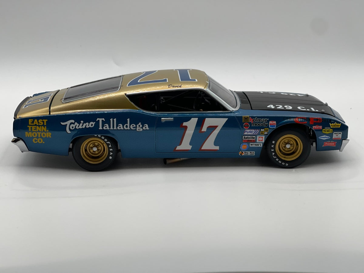 David Pearson #17 ‘69 Torino Talladega University of Racing Legends - original photograph 6