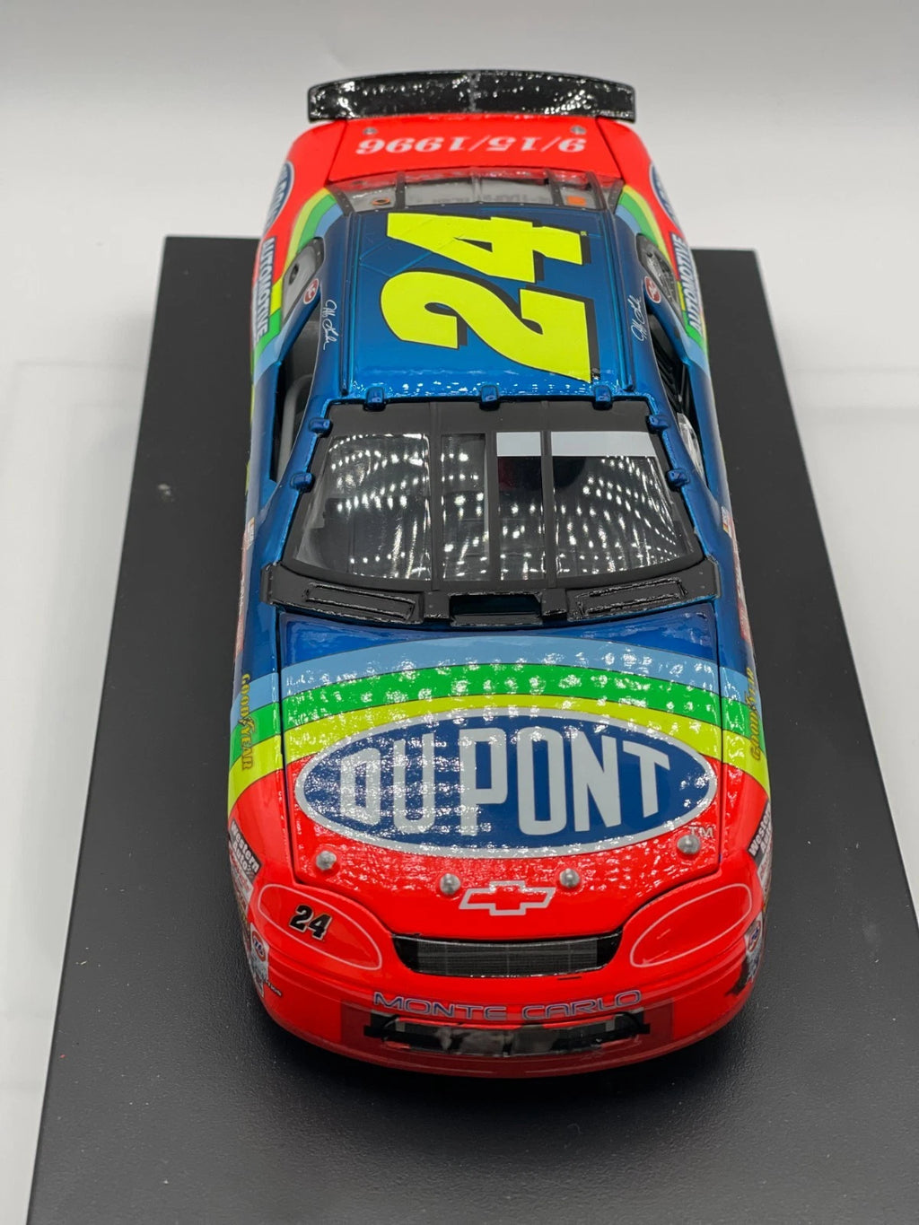 Jeff Gordon #24 DuPont 1996 Dover Win Liquid Color 1:24 NASCAR 1/144 DIN 114 - original photograph 4