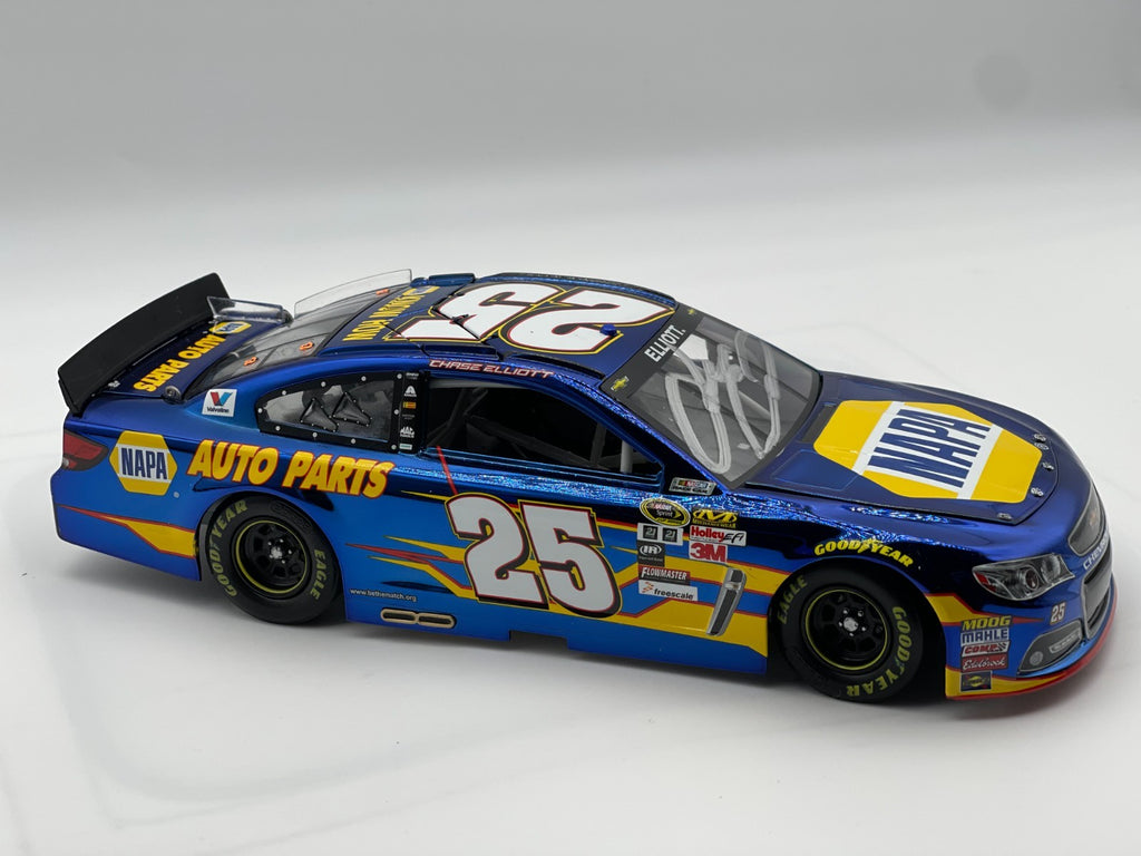 Chase Elliott #25 NAPA 2015 SS Color Chrome Auto 1:24 NASCAR Diecast