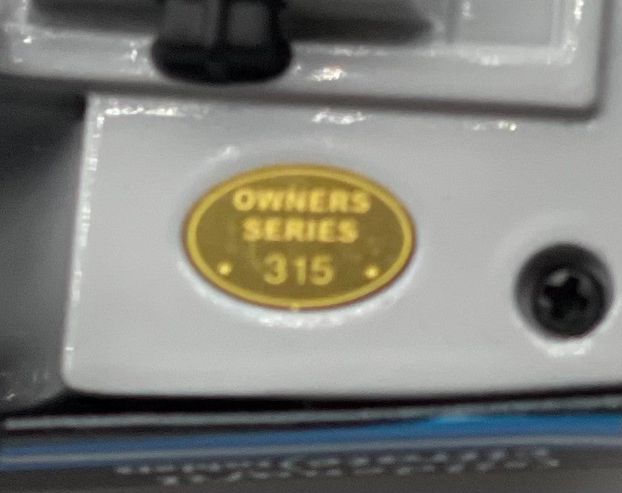 Mark Martin #6 Viagra 2003 Taurus Team Caliber Owners Series 1:24 NASCAR