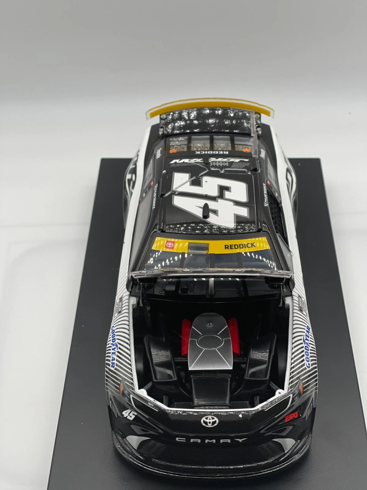 Tyler Reddick #45 Jordan Brand Black 2024 Camry ELITE 1:24 1/221 DIN 207 - original photograph 3