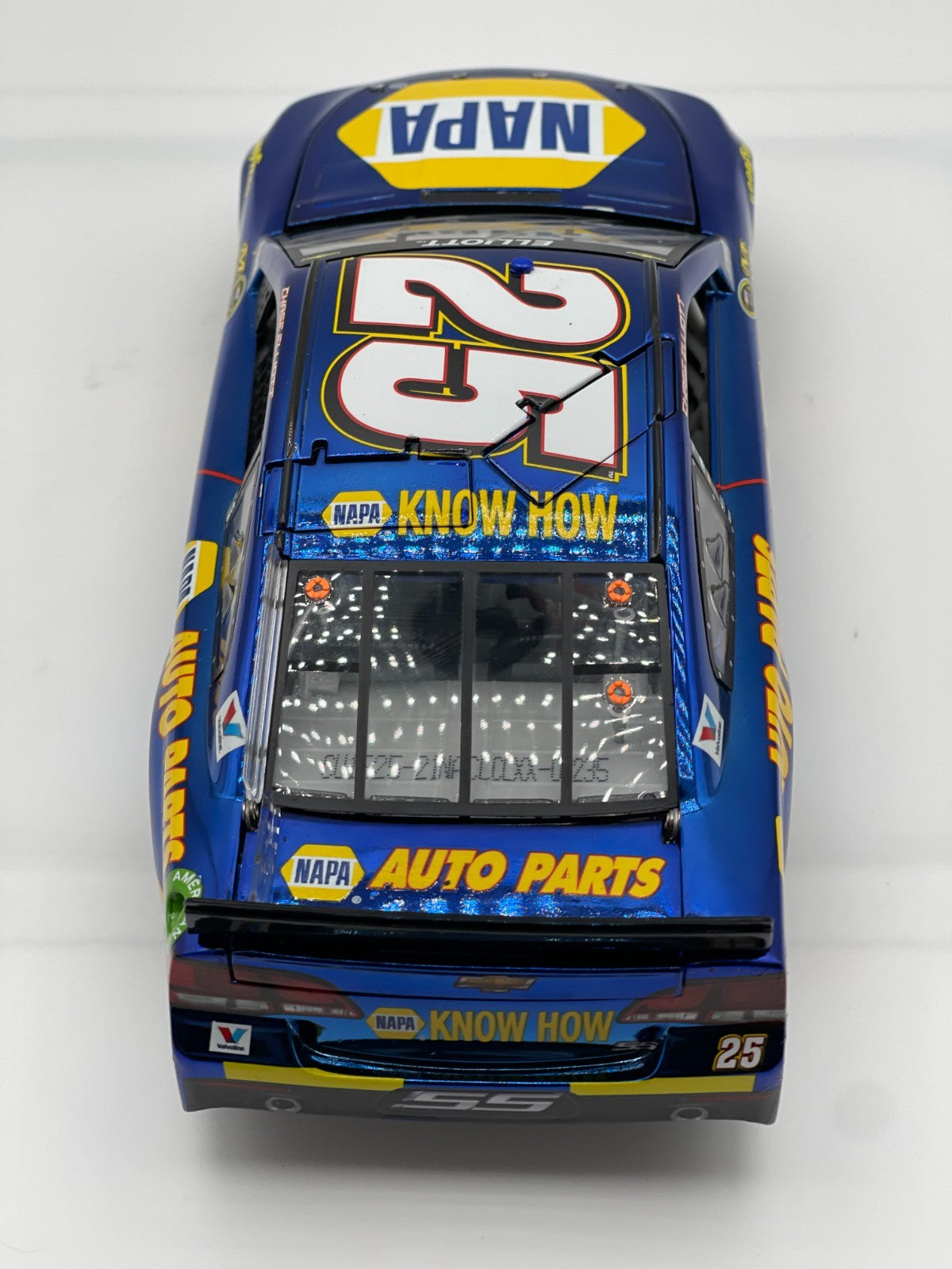 Chase Elliott #25 NAPA 2015 SS Color Chrome Auto 1:24 NASCAR Diecast