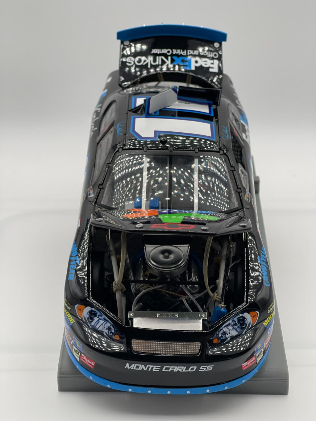 Denny Hamlin #11 FedEx Kinko's 2007 Monte Carlo ELITE 1:24 NASCAR 1/2007