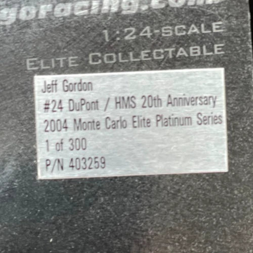 Jeff Gordon #24 DuPont HMS 20th Anniversary 2004 ELITE Platinum 1/300 DIN 230 - original photograph 10