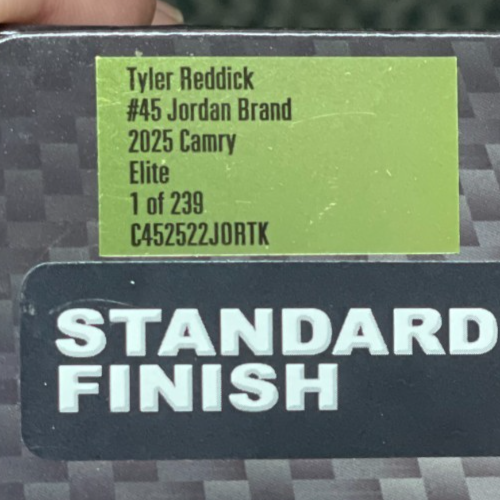 Tyler Reddick #45 Jordan Brand 2025 Camry ELITE 1:24 1/239 DIN 216 - original photograph 10